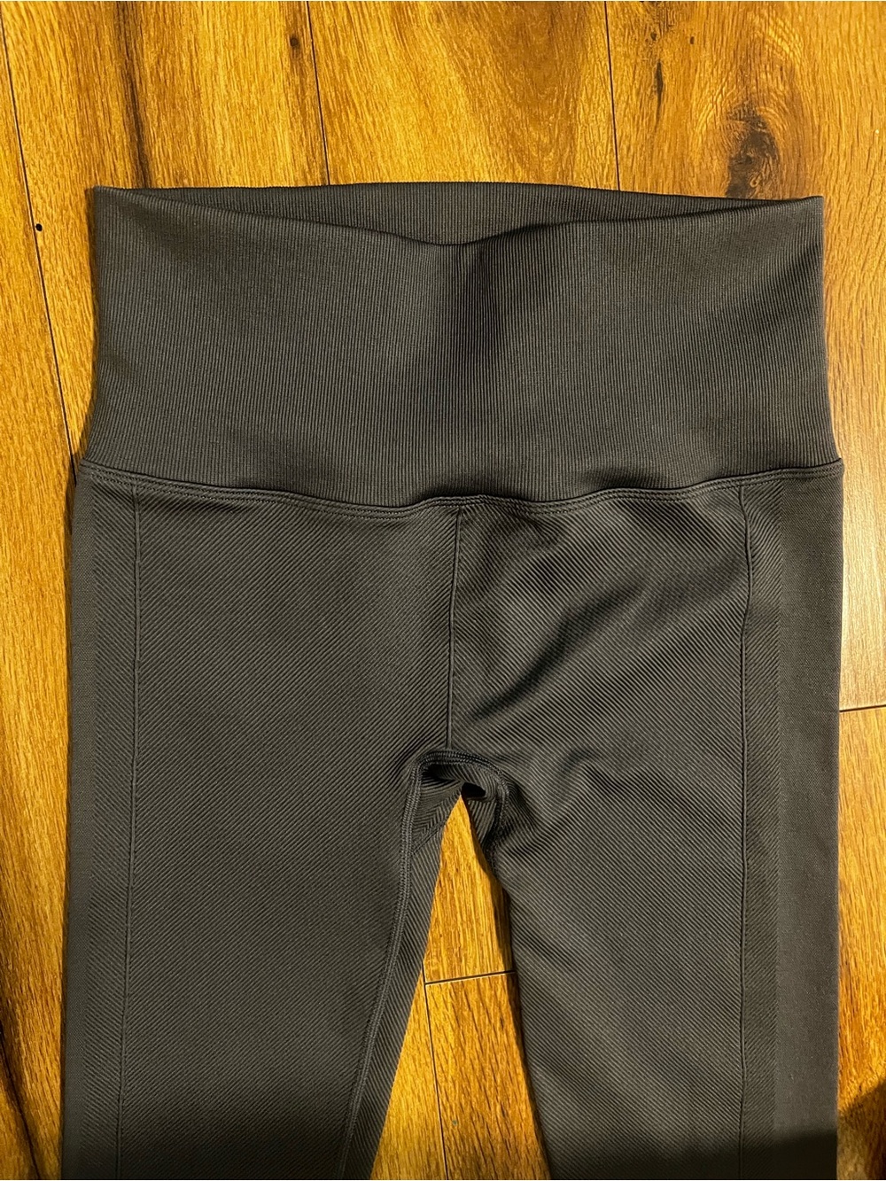 NWOT Women’s Leggings SZ Medium Black High-Waist Active Leggings
